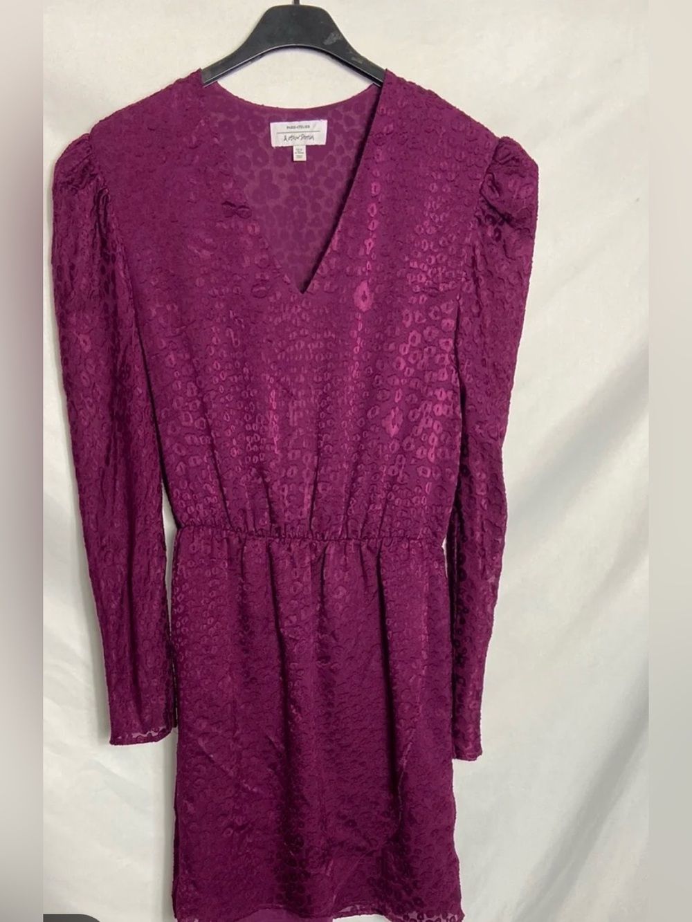& Other Stories Fuchsia Textured V-Neck Dress